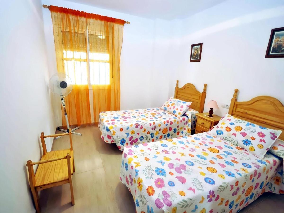 Apartamento Junto Al Mar Piscina Solo Familias Conil De La Frontera Exterior photo